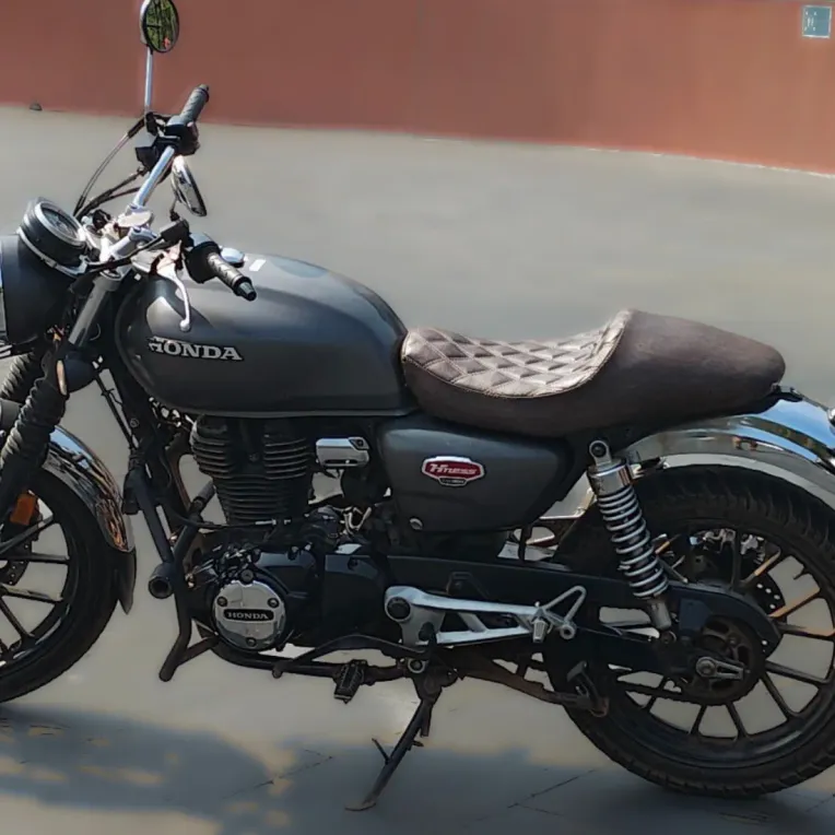 Honda Highness CB350/GB350 Cafe Racer Custom Seat Assembly